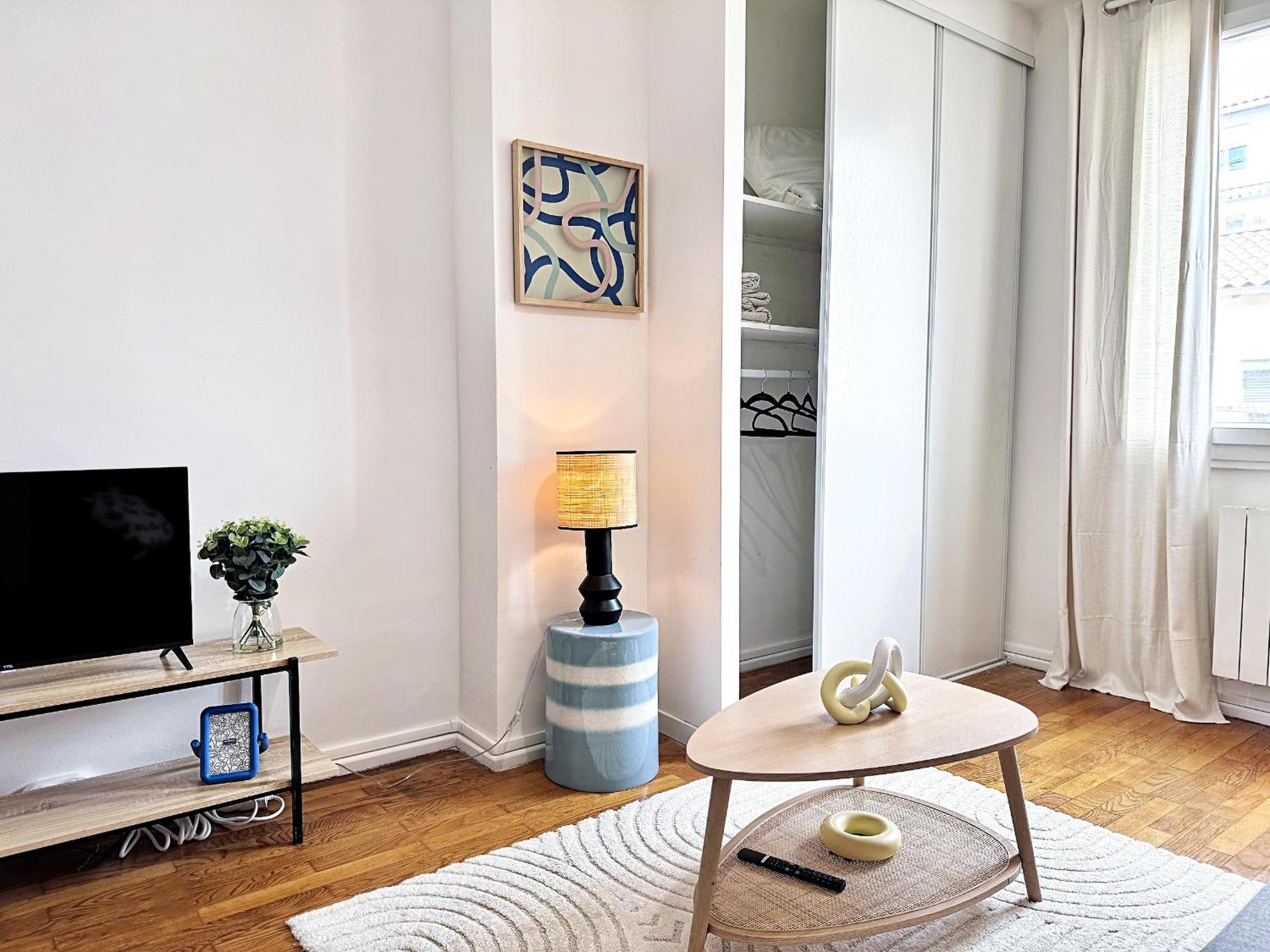 Suite Dounia Lyon Eksteriør bilde